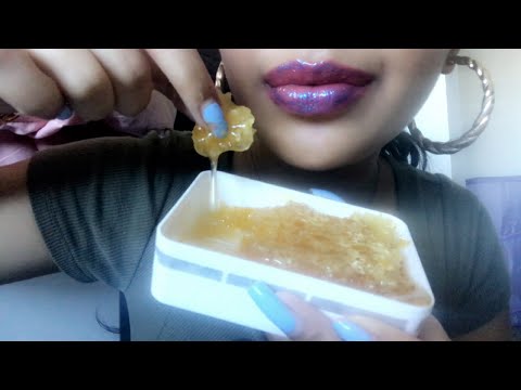ASMR~ Honeycomb Eating 17k Subs Special !! 🥳 (Sticky mouth sounds)