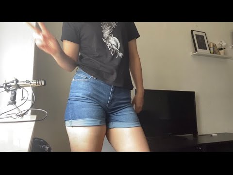 ASMR\ jeans shorts scratching 🖤