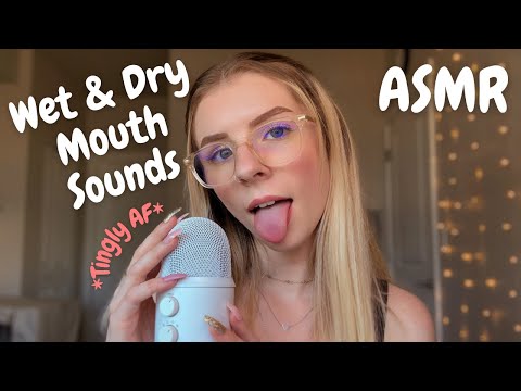 ASMR | FAST & AGGRESSIVE WET & DRY MOUTH SOUNDS W/ HAND MOVEMENTS (Trigger Words + Hand Sounds) 👅🤤