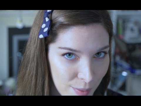 ASMR What's In My Make-up Bag - Soft Spoken - Tapping - Crinkly Sounds - Brushing