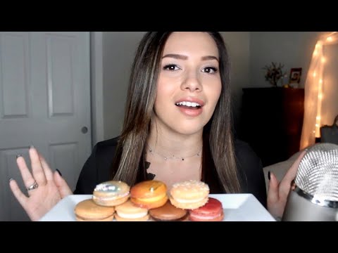 ASMR - Trying Macarons For the First Time