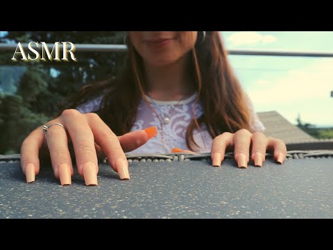 ASMR | Build Up Tapping and Scratching (Scurrying up to the Camera)
