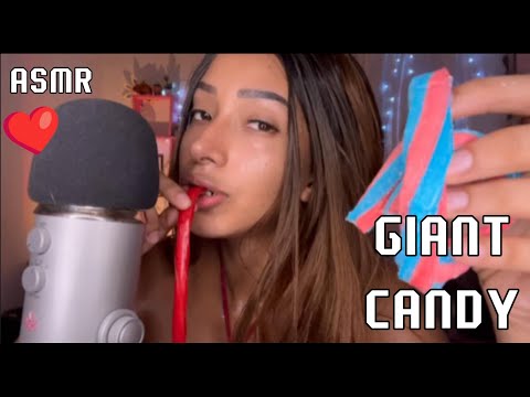ASMR CHEWING GUM GIANT CANDY,  MASCANDO CHICLETE GIGANTE mouth sounds 💗Demilly ASMR💗 #asmr #viral