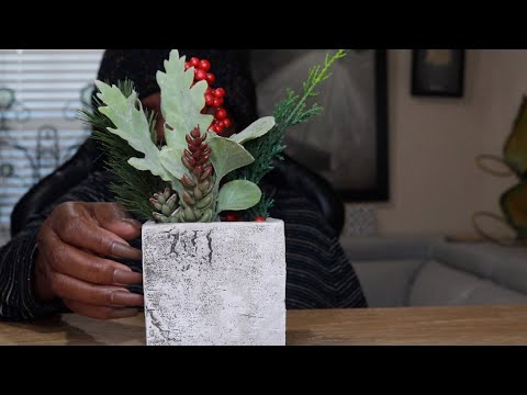 ASMR HOLIDAY POTTERY DECOR TAPPING / CHEWING GUM