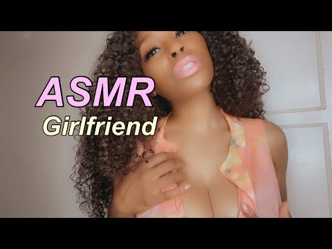 ASMR | Girlfriend Gives You Tingles W/Soft Bra Scratching ❤️