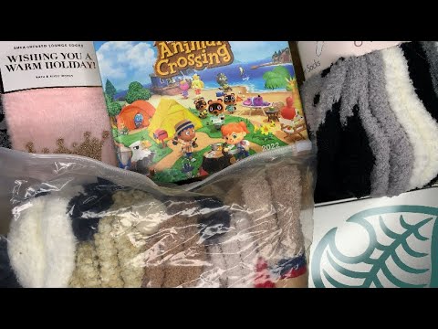 ASMR Unboxing/Unwrapping All Of My Christmas Presents (Taking Everything Out Of Their Packages)