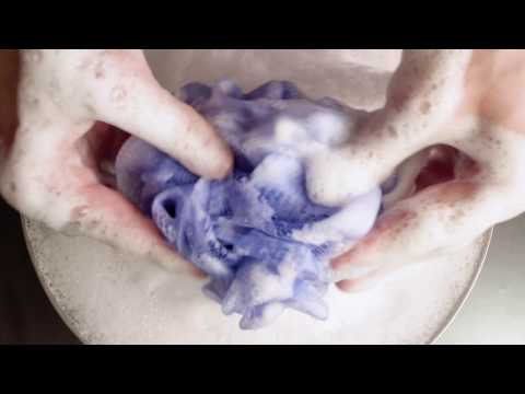 ASMR #88 - Soapy sounds! (Scratching, water sounds, sponge squishing)