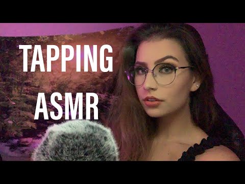 ASMR | TAPPING ON RANDOM OBJECTS I FOUND IN MY ROOM
