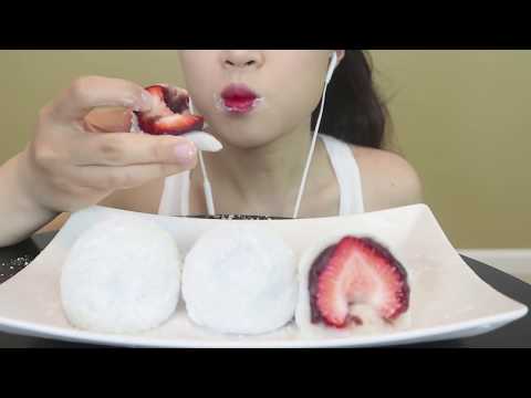 ASMR Strawberry Daifuku Mochi 딸기찹쌀떡 いちご大福 | MINEE EATS