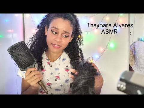 ASMR - Tentando pentear seu cabelo para dormir