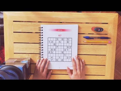 [ ASMR Español | Puzzles ] Parte 1. Resolviendo un Sudoku. Si, ya sé . Me equivoqué.