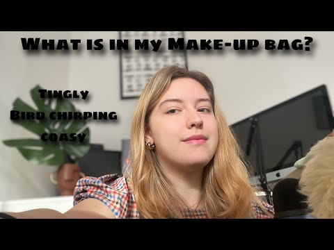 What is in my Make-up bag? Tingly Asmr video 🔅