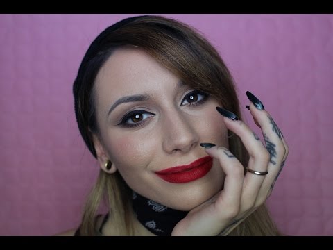 ASMR Eargasm | Kiss Wet Mouth Chewing Gum Sounds | Layered Sounds