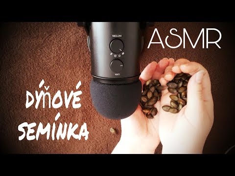 ASMR CZ zvuky opražených dýňových semínek, šeptání.