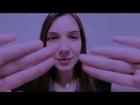 ASMR EM CAMADAS: HAND MOVEMENTS | MOUTH SOUNDS | MIC BRUSHING