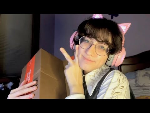 ASMR Opening up the CUTEST Mouse Pad!! Tapping and Crinkling Sounds with a Keyboard!