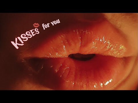 ASMR: good night kisses& (mouth sounds)💋