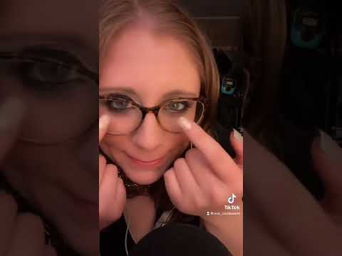 Glasses Tapping