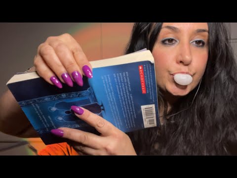 ASMR GUM CHEWING (snaps/bubbles)BOOK TRIGGERS (gripping/tapping/tracing)PAGE TURNING(finger licking)