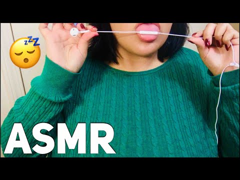 Ice Eating Sounds + Mic Nibbling/Mouth Sounds 👄 *ASMR*