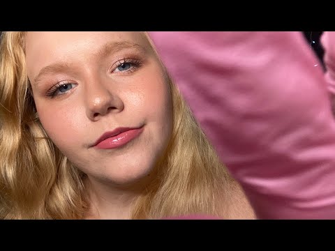 |ASMR| professional does your eyebrows ~tingles guaranteed~ tapping,plucking,gloves.. and more