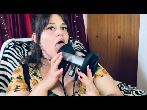 ASMR | Tickling Your Ear Drums With My Tongue