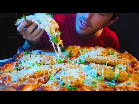 CHEESY FRIED CHICKEN FINGER PIZZA 🍕フライドチキンピザ * MUKBANG * | NOMNOMSAMMIEBOY