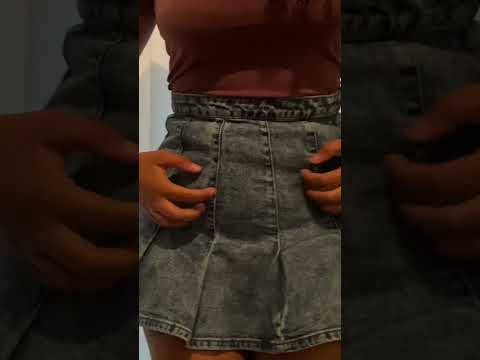 ASMR| Jeans Skirt Scratching￼￼