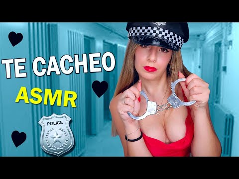 POLICIA te COQUETEA 👄 ASMR roleplay en ESPAÑOL