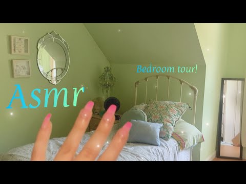 ASMR Tapping & Scratching in my childhood bedroom and bathroom 🌙