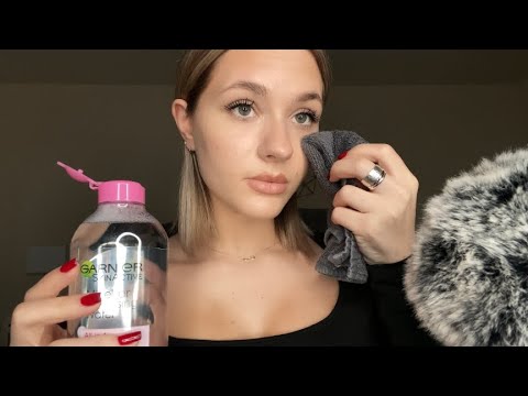 ASMR| Close Whisper/ Taking Off My Makeup/ Personal Attention