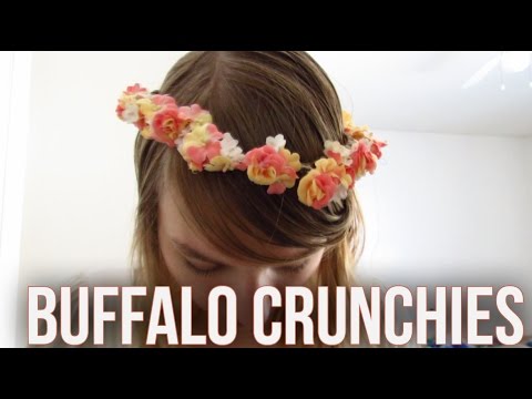 [BINAURAL ASMR] Buffalo Crunchies! (eating, mouth sounds, crunchy sounds)