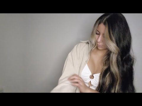 ASMR Scratching on clothes and body tapping