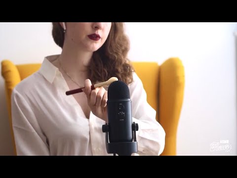 ASMR Sleepy Microphone Brushing 😴 (no talking / super soft brush)