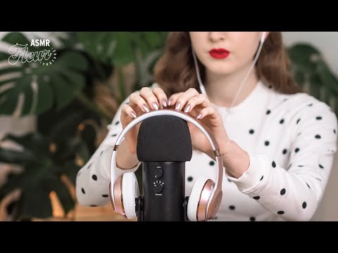 ASMR | Tapping on your headphones (no talking)