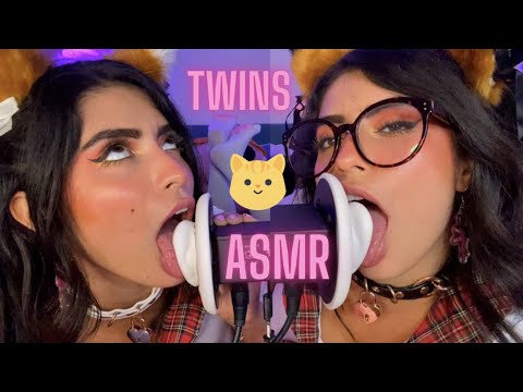 Twin Cats Nom and Meow in your Ears! 👅 🐱