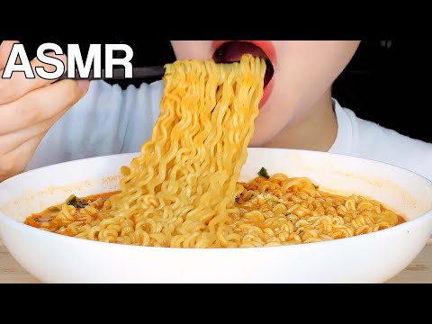 ASMR Spicy Cheddar Cheese Ramyeon Noodles 체다치즈 틈새라면 먹방 Eating Sounds Mukbang