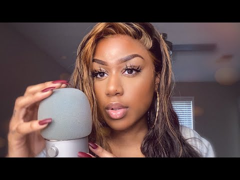 ASMR | Doing My Makeup (Tapping, Ramble, Whispers)