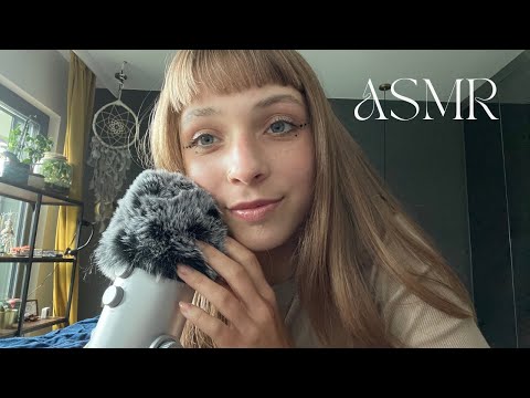 ASMR positive affirmations (+soft whispering life update, hand movements) 🌸