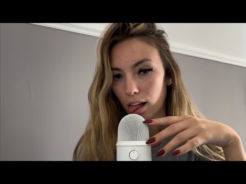 ASMR | mic scratching with inaudible whispering🧠