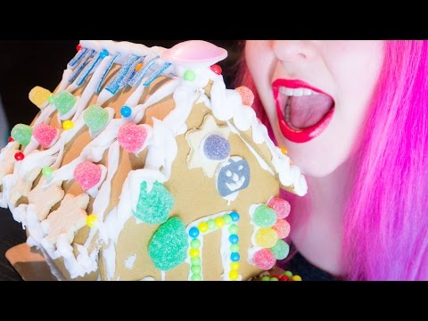 ASMR: Gingerbread House | Decorating And Eating ~ Relaxing Eating Sounds [No Talking | Vegan] 😻