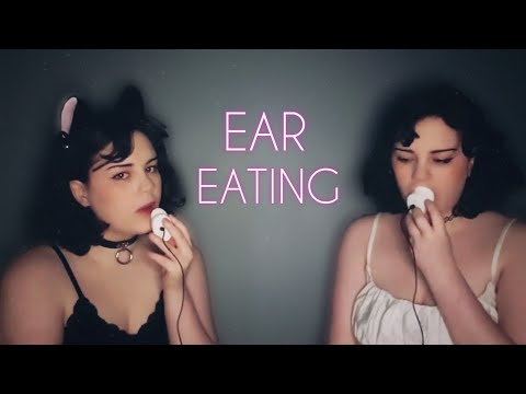 ASMR // Twin Ear Eating, Licking with Tongue Fluttering 👅