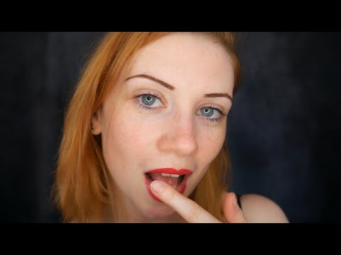 ASMR - Closer up Finger Tracing and Counting
