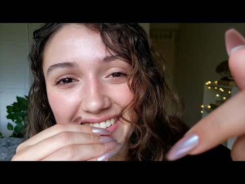 ASMR English to Spanish Trigger Words + Hand Movements (Ear to Ear)