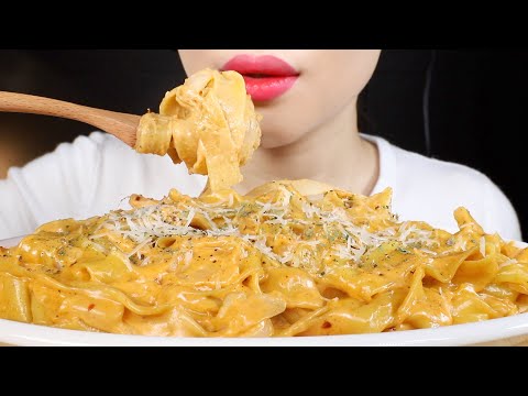 ASMR Creamy and Cheesy Gochujang Rose Pasta Eating Sounds Mukbang