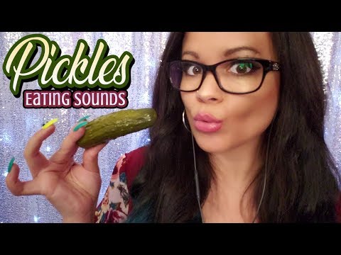 ASMR Pickle Eating Sounds 🥒 Big Crunch & Whispering 🥒