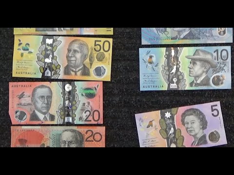 ASMR - Australian New Bank Notes - Australian Accent - Chewing Gum & Describing in a Quiet Whisper