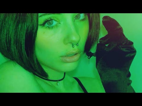 Trying a few different ASMR triggers (Soft Spoken,Tapping,Lipgloss,Mouth Sounds) LoFi