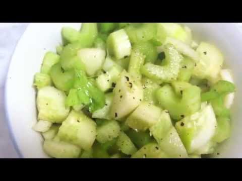 30 Secs to RAW FOOD: Light & Refreshing Cucumber Celery Asian Salad!