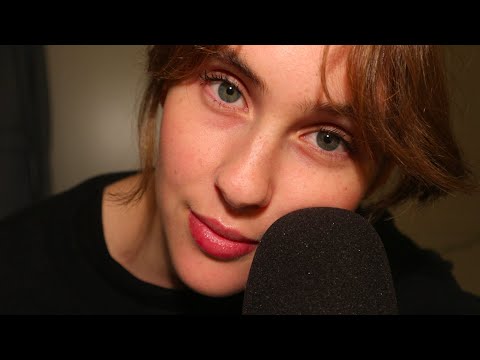 *ASMR* REGALANDO 2 VIDEOS PERSONALIZADOS DE ASMR en ESPAÑOL!!! (Leyendo libros + whispering)